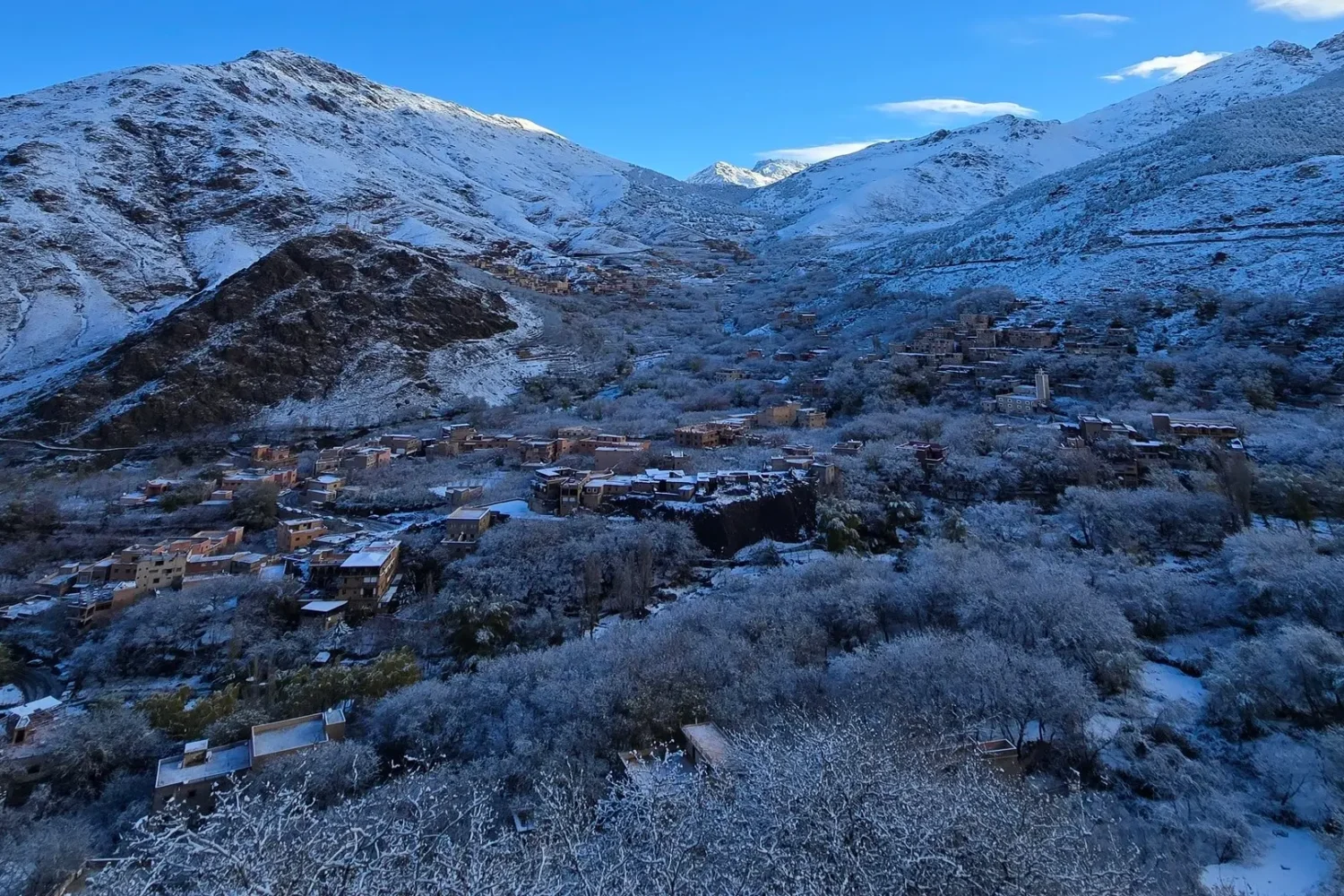 atlas mountains in winter
